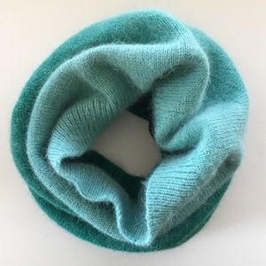 H&M Winter Infinity Scarf Ombre Teal